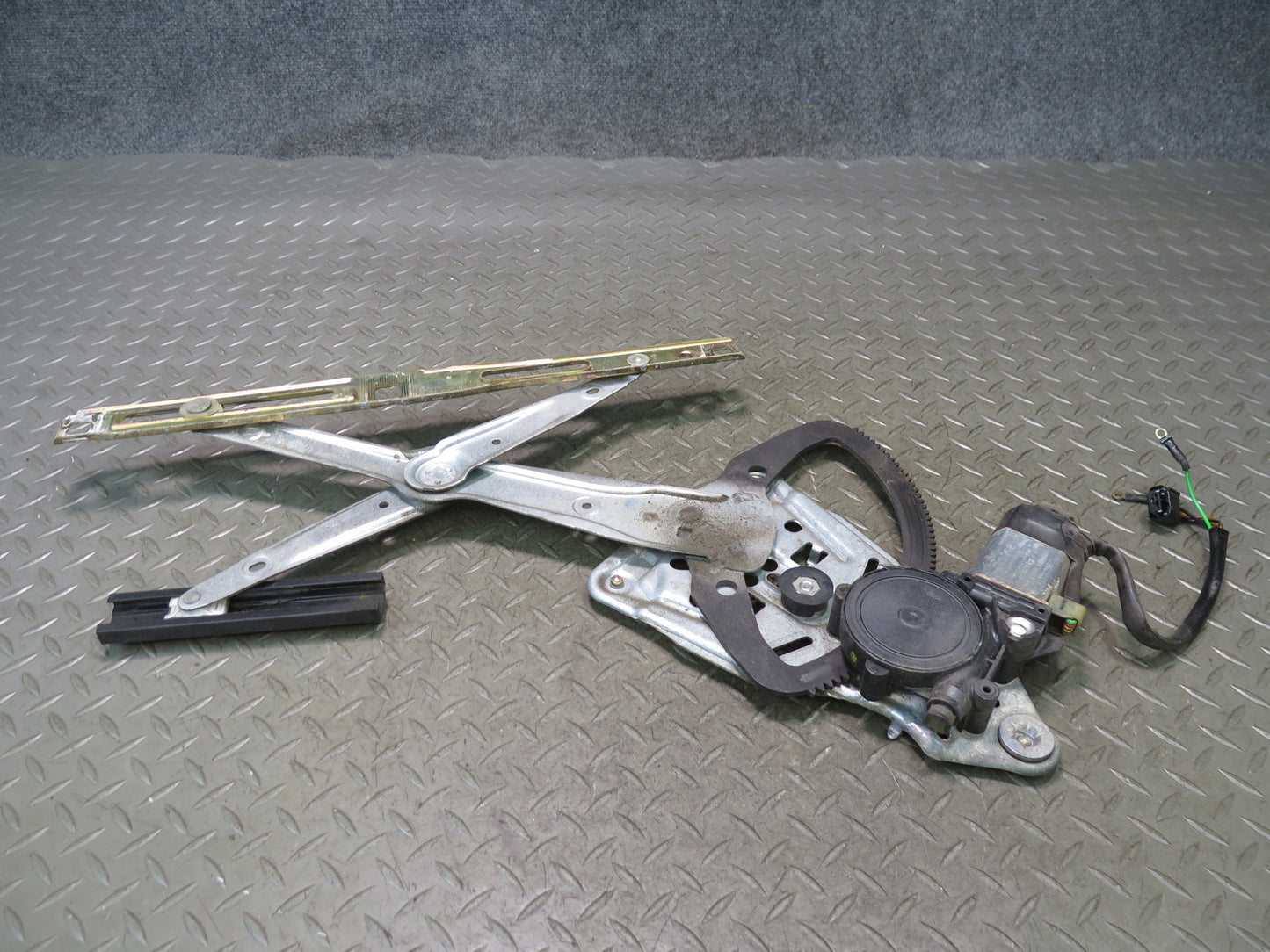 94-02 Mercedes R129 Sl-class Right Door Window Regulator w Motor OEM