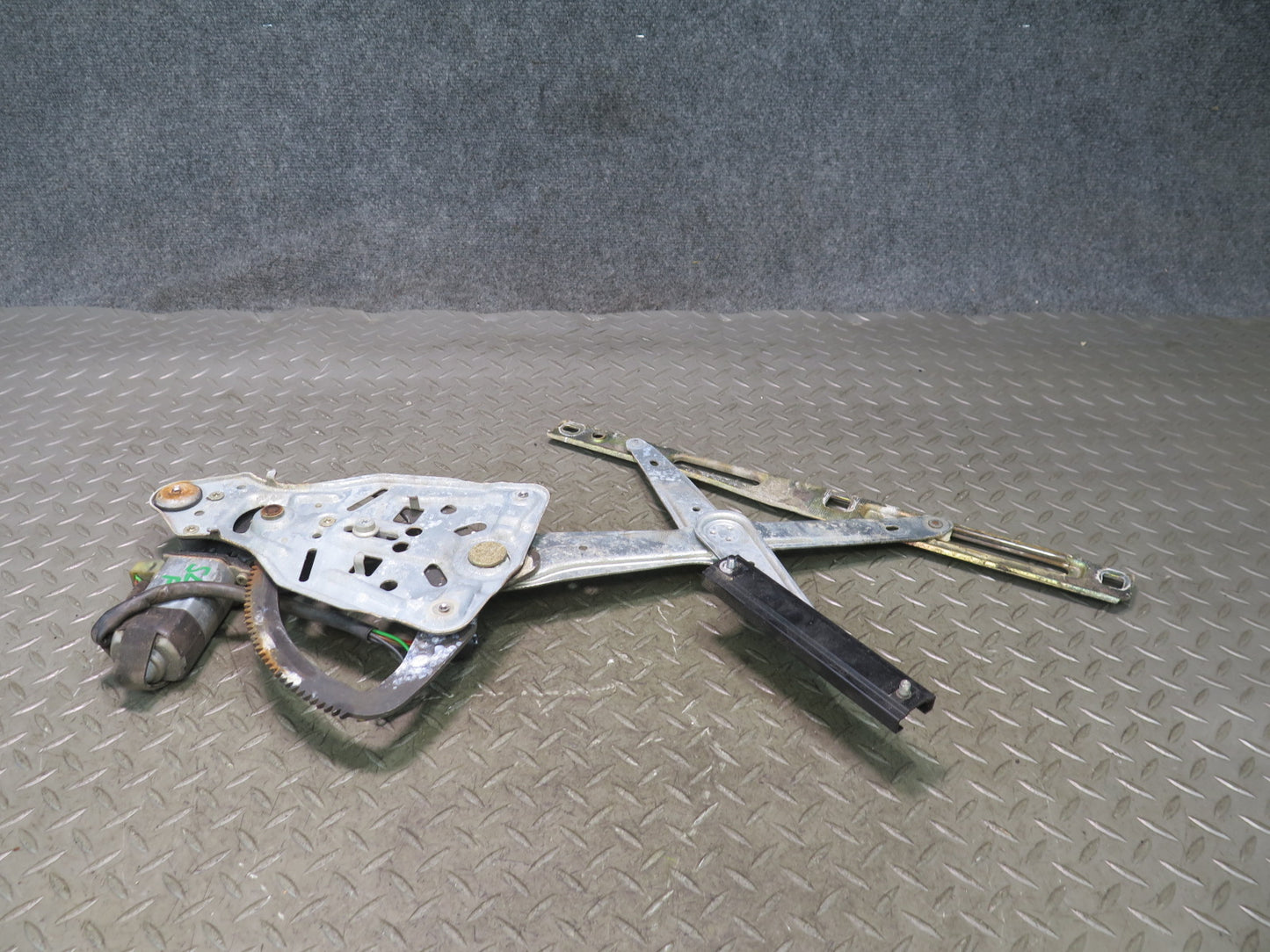 94-02 Mercedes R129 Sl-class Left Door Window Regulator w Motor OEM