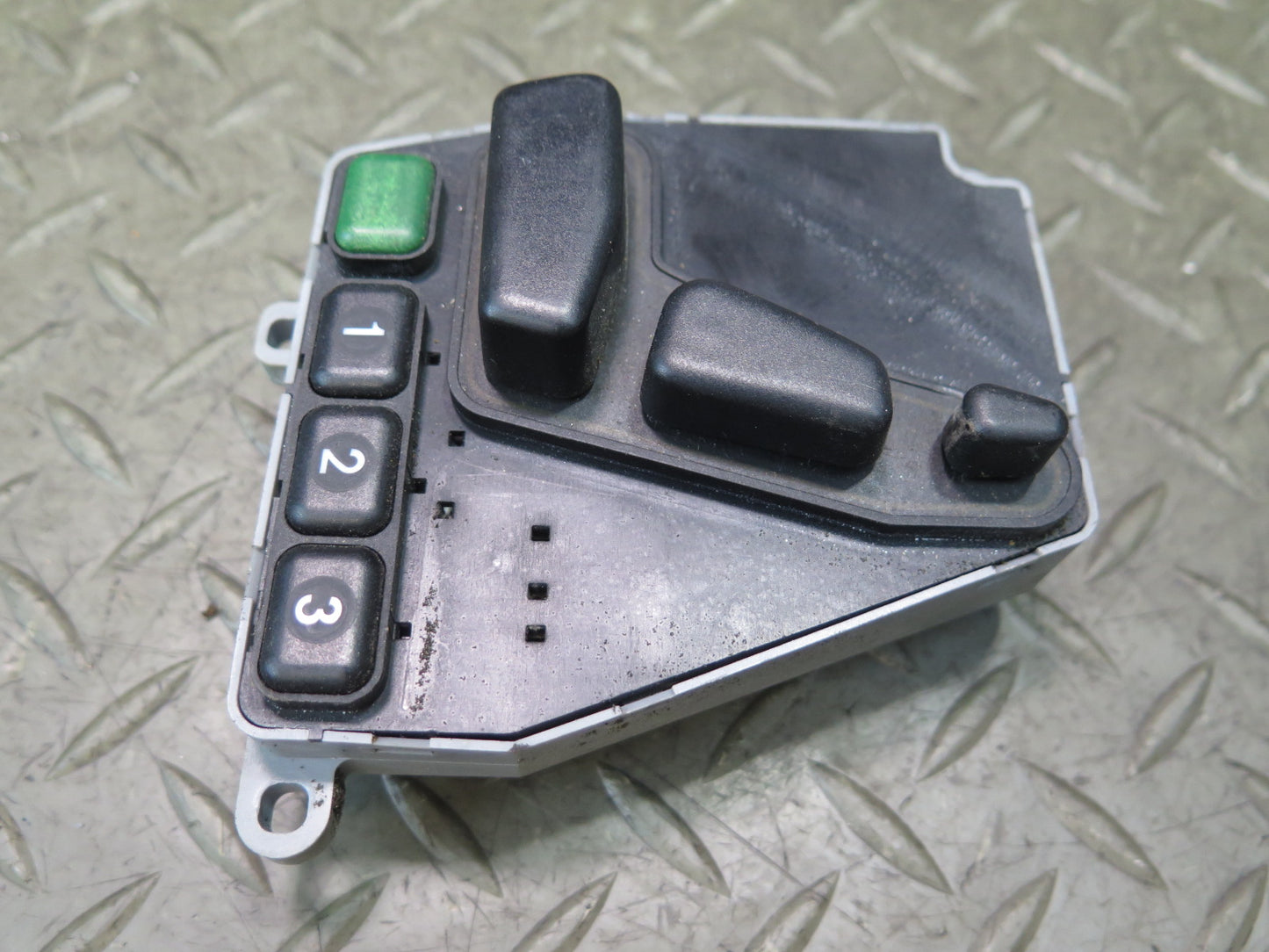 96-02 Mercedes R129 SL Front Right Seat Adjust Control Switch 1298202210 OEM