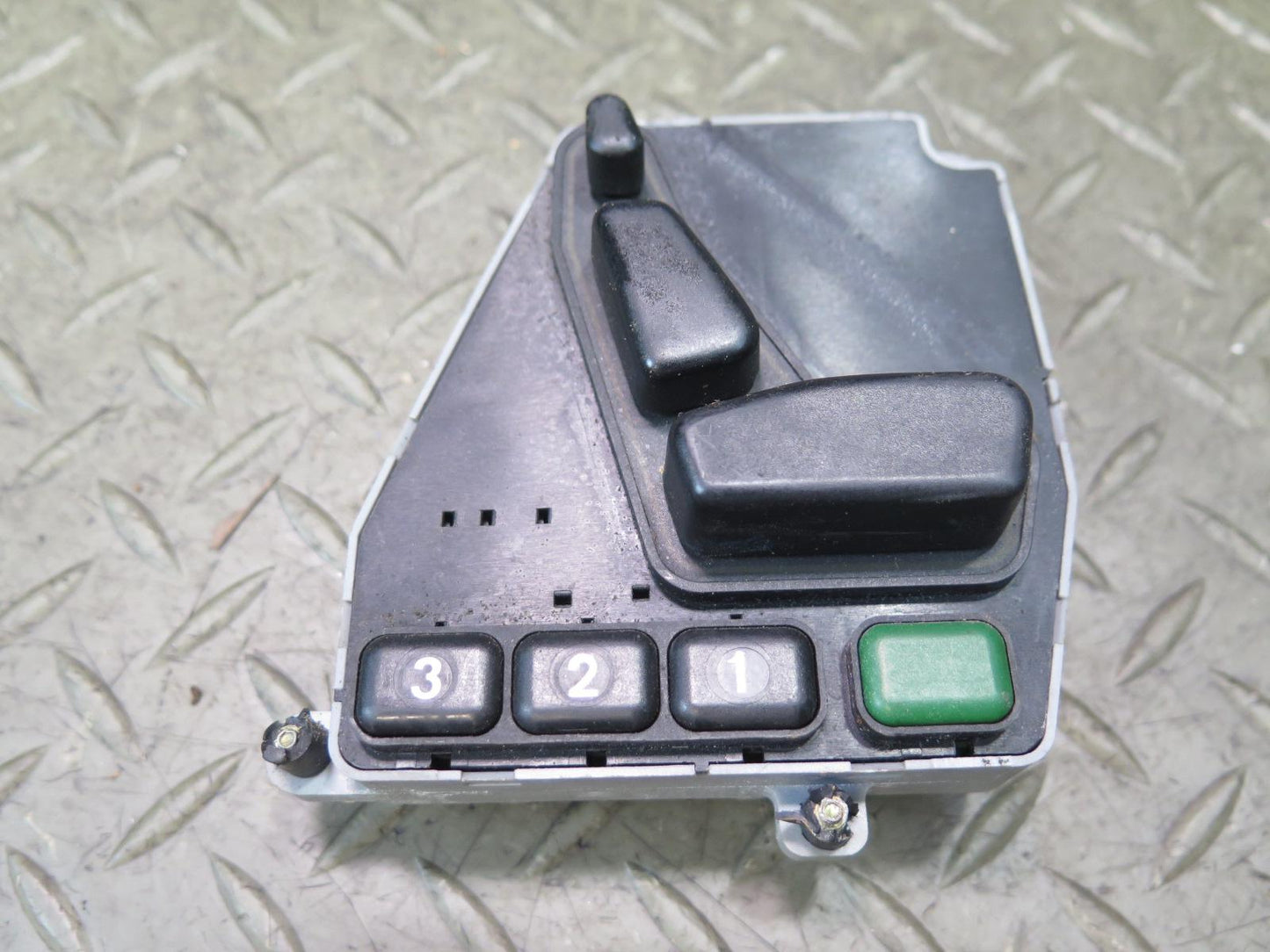 96-02 Mercedes R129 SL Front Left Seat Adjust Control Switch 1298202110 OEM