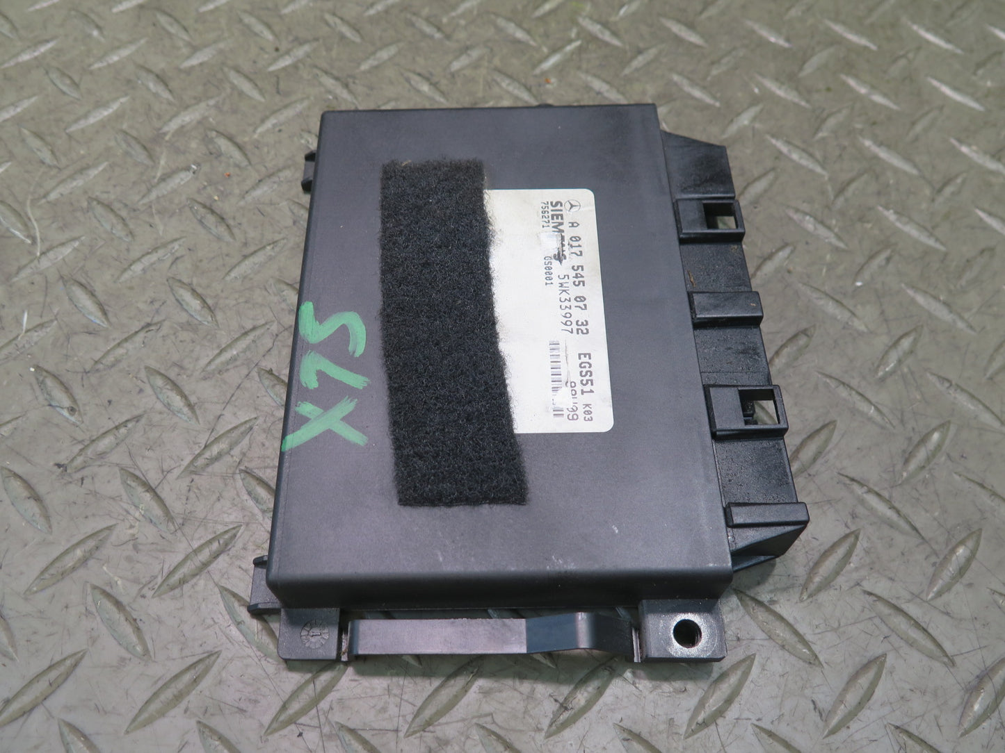 96-99 Mercedes R129 SL500 Transmission Control Module TCM TCU 0175450732 OEM