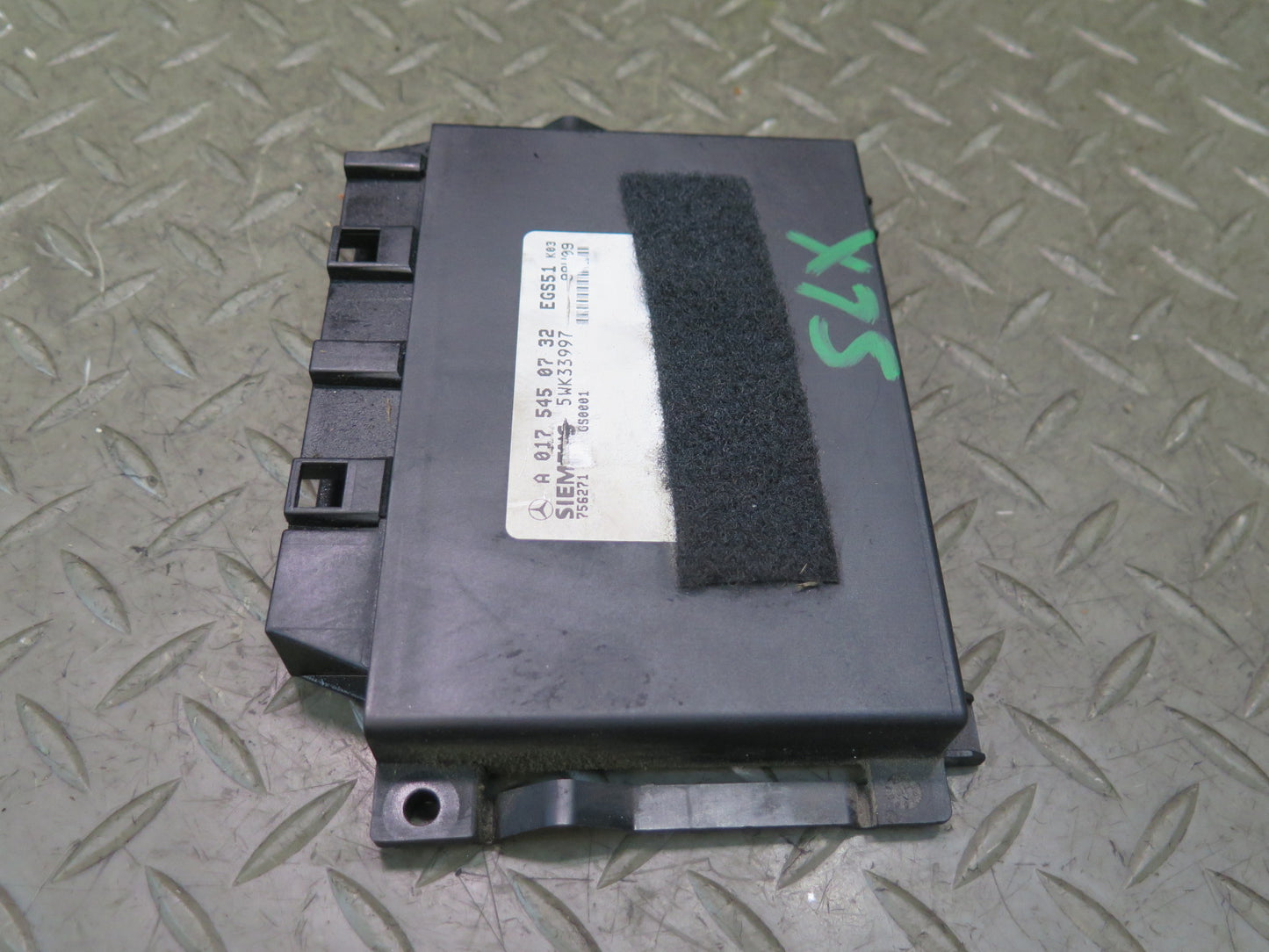 96-99 Mercedes R129 SL500 Transmission Control Module TCM TCU 0175450732 OEM
