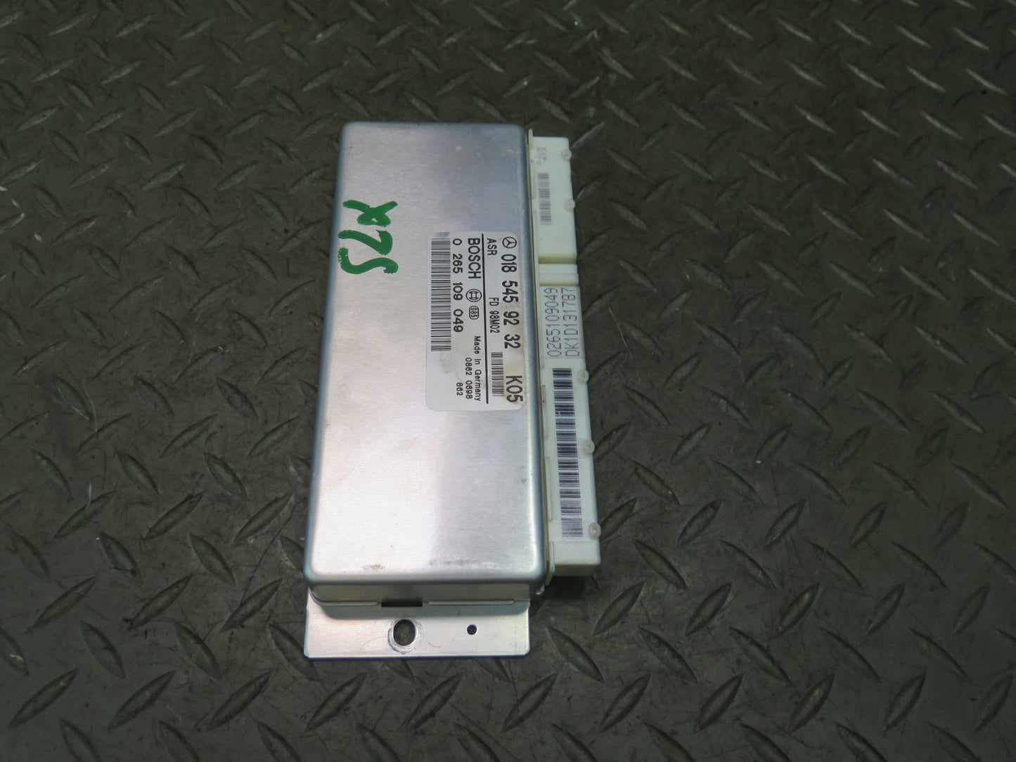 96-98 Mercedes R129 SL500 ASR Stability Control Module 0185459232 OEM