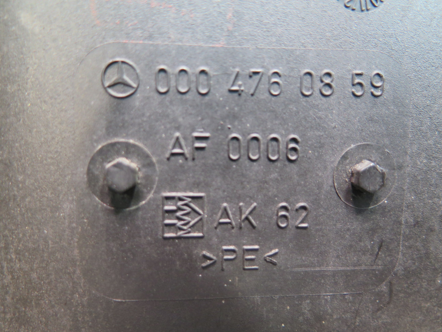 98-02 Mercedes R129 Sl-class Fuel Evap Vapor Charcoal Canister 0004760859 OEM