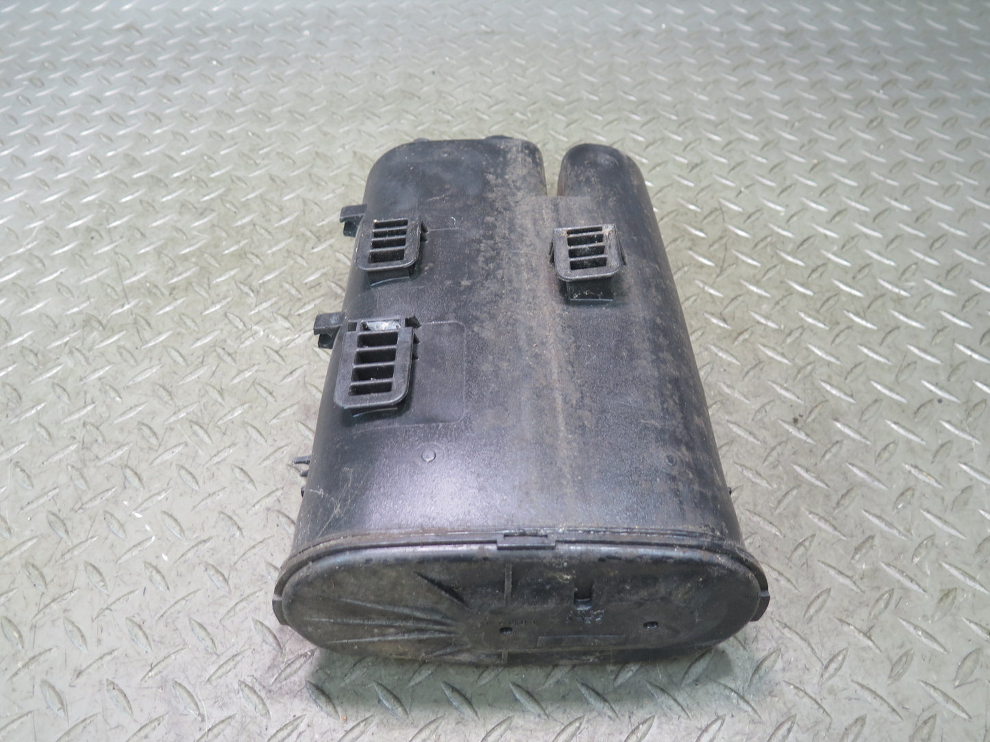 98-02 Mercedes R129 Sl-class Fuel Evap Vapor Charcoal Canister 0004760859 OEM