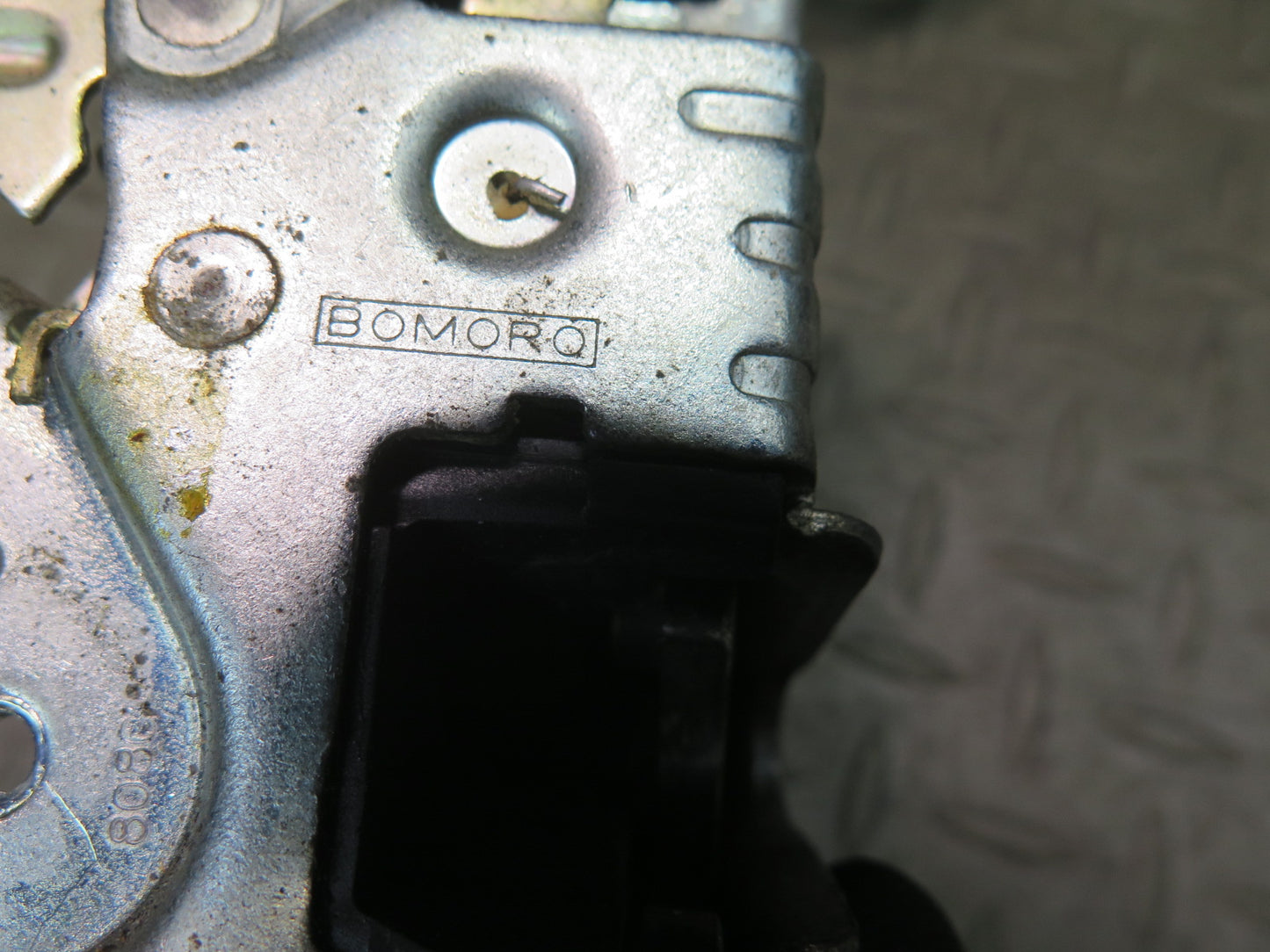 94-02 Mercedes R129 Sl-class Right Door Lock Latch w Cable OEM