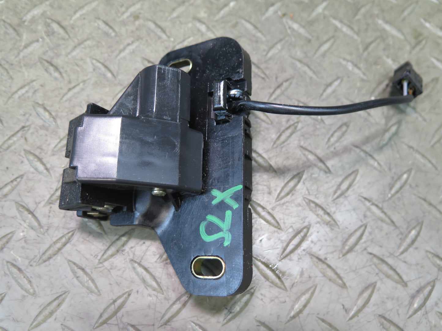 94-02 Mercedes R129 Sl-class Rear Trunk Lock Latch OEM