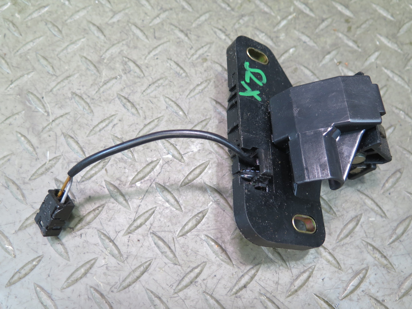 94-02 Mercedes R129 Sl-class Rear Trunk Lock Latch OEM