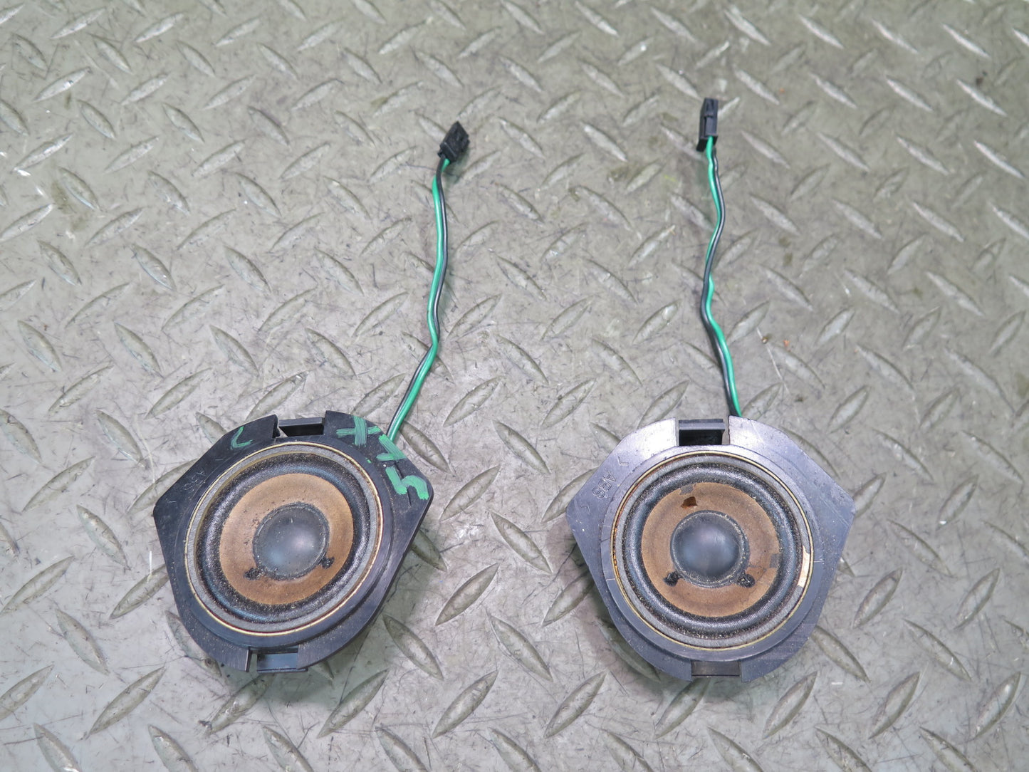 96-02 Mercedes R129 Sl-class Set of 2 Dash Front Left & Right Speaker OEM
