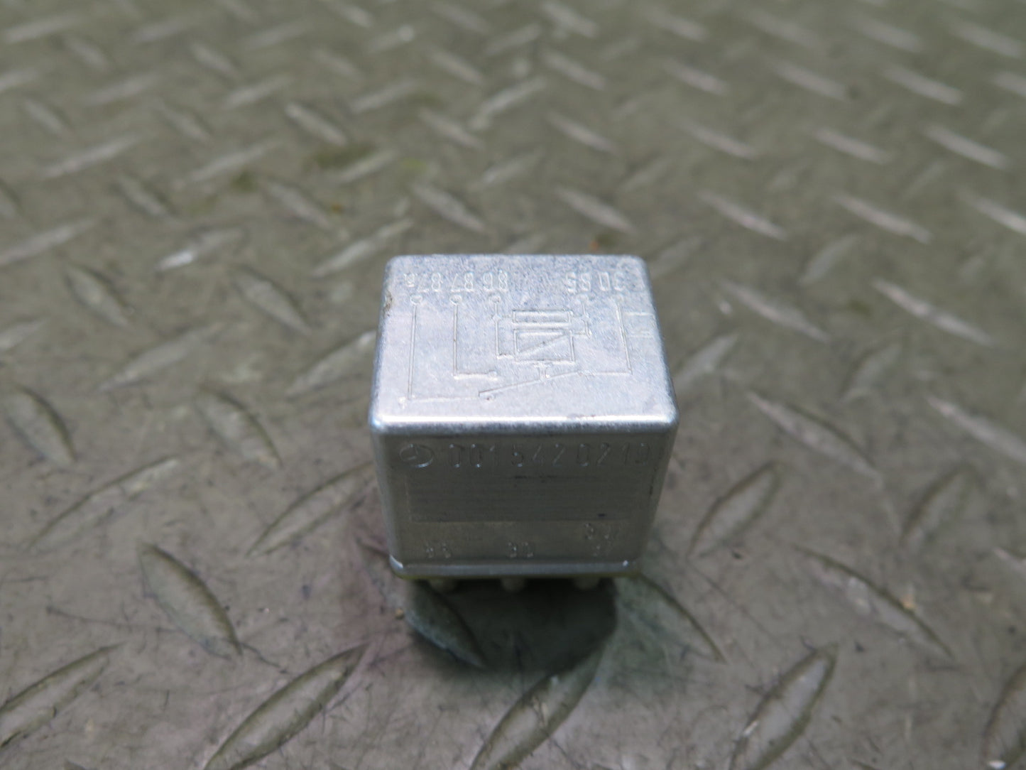 94-02 Mercedes R129 Sl-class Multi Purpose Relay Module OEM