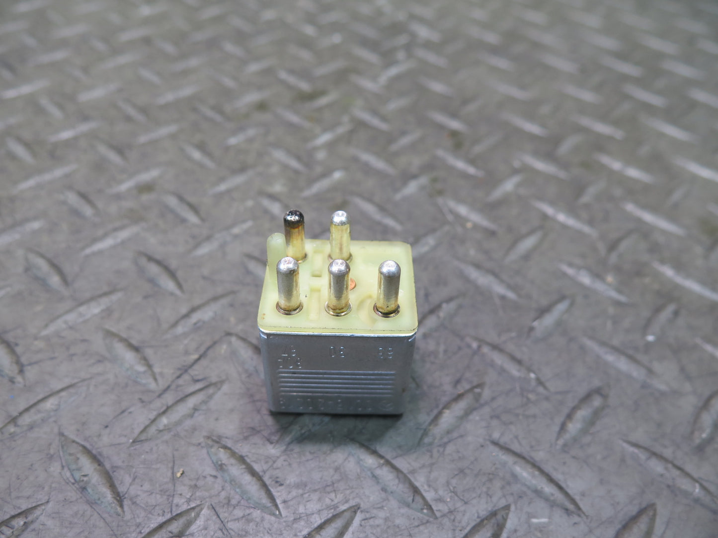 94-02 Mercedes R129 Sl-class Multi Purpose Relay Module OEM