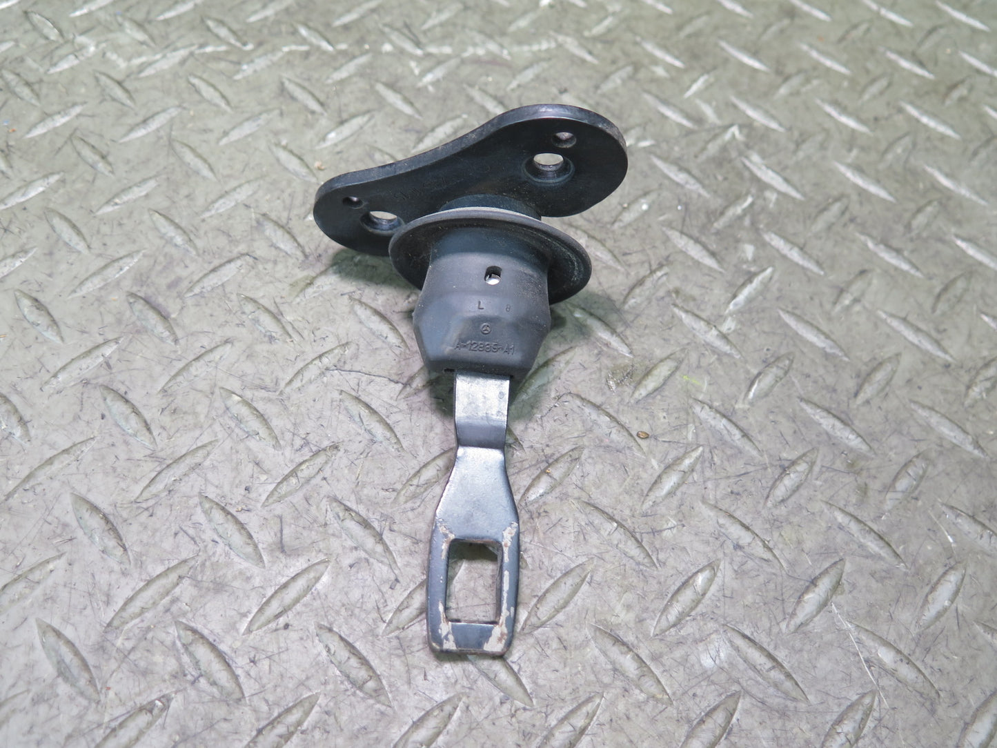 94-02 Mercedes R129 Sl-class TOP Roof Rear Lock Locking PIN Catch OEM