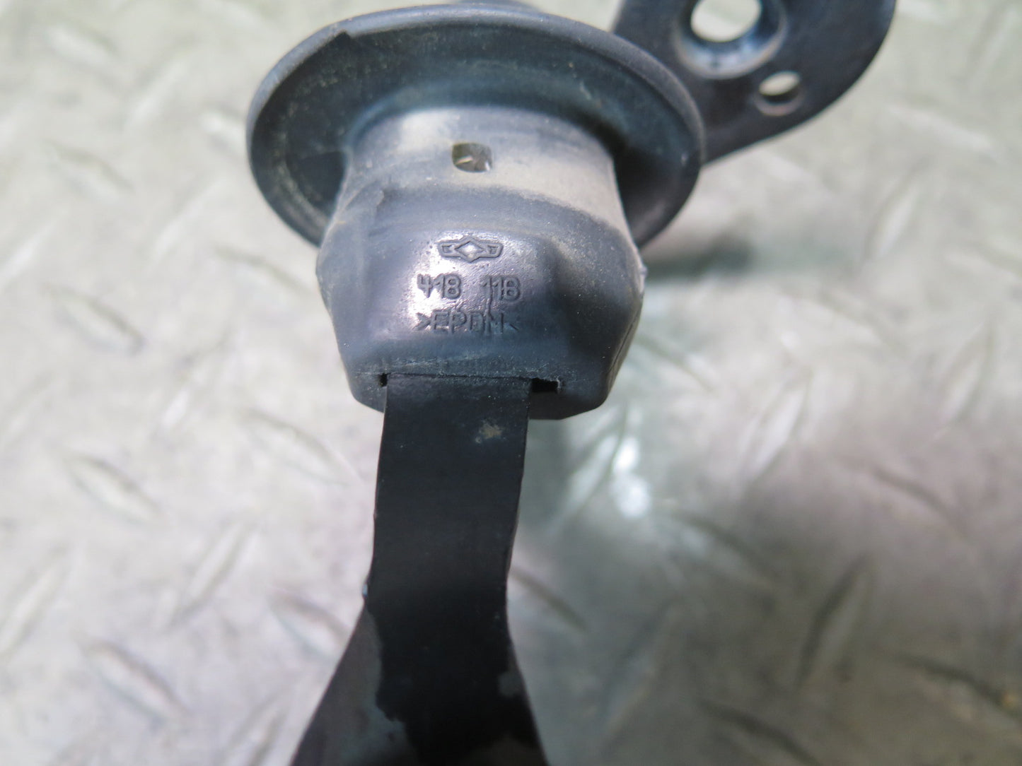 94-02 Mercedes R129 Sl-class TOP Roof Rear Lock Locking PIN Catch OEM