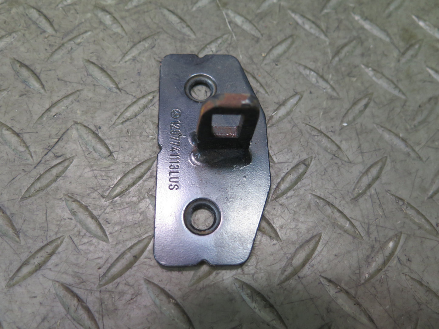 94-02 Mercedes R129 SL Convertible TOP Roof Lock Locking PIN Catch Set OEM