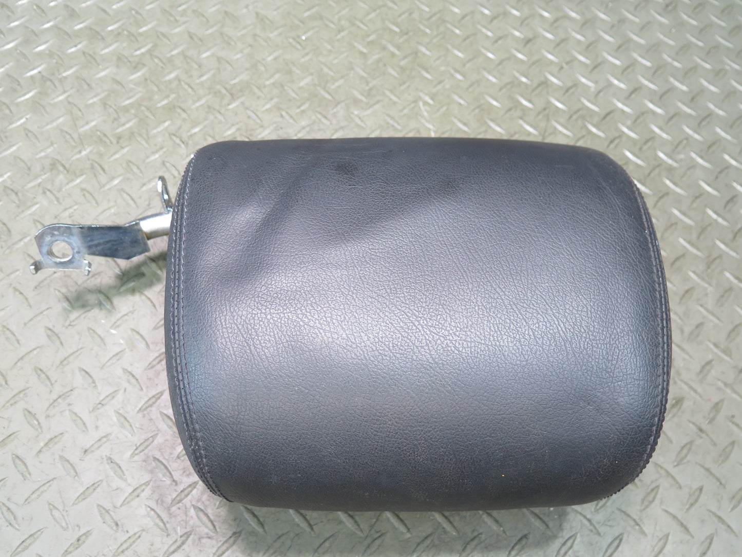 96-02 Mercedes R129 Sl-class Set of 2 Front Left & Right Leather Headrest OEM