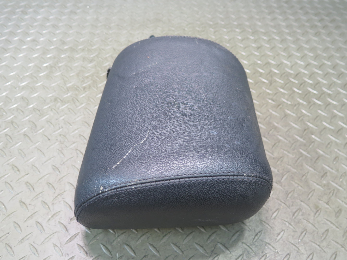 96-02 Mercedes R129 Sl-class Set of 2 Front Left & Right Leather Headrest OEM