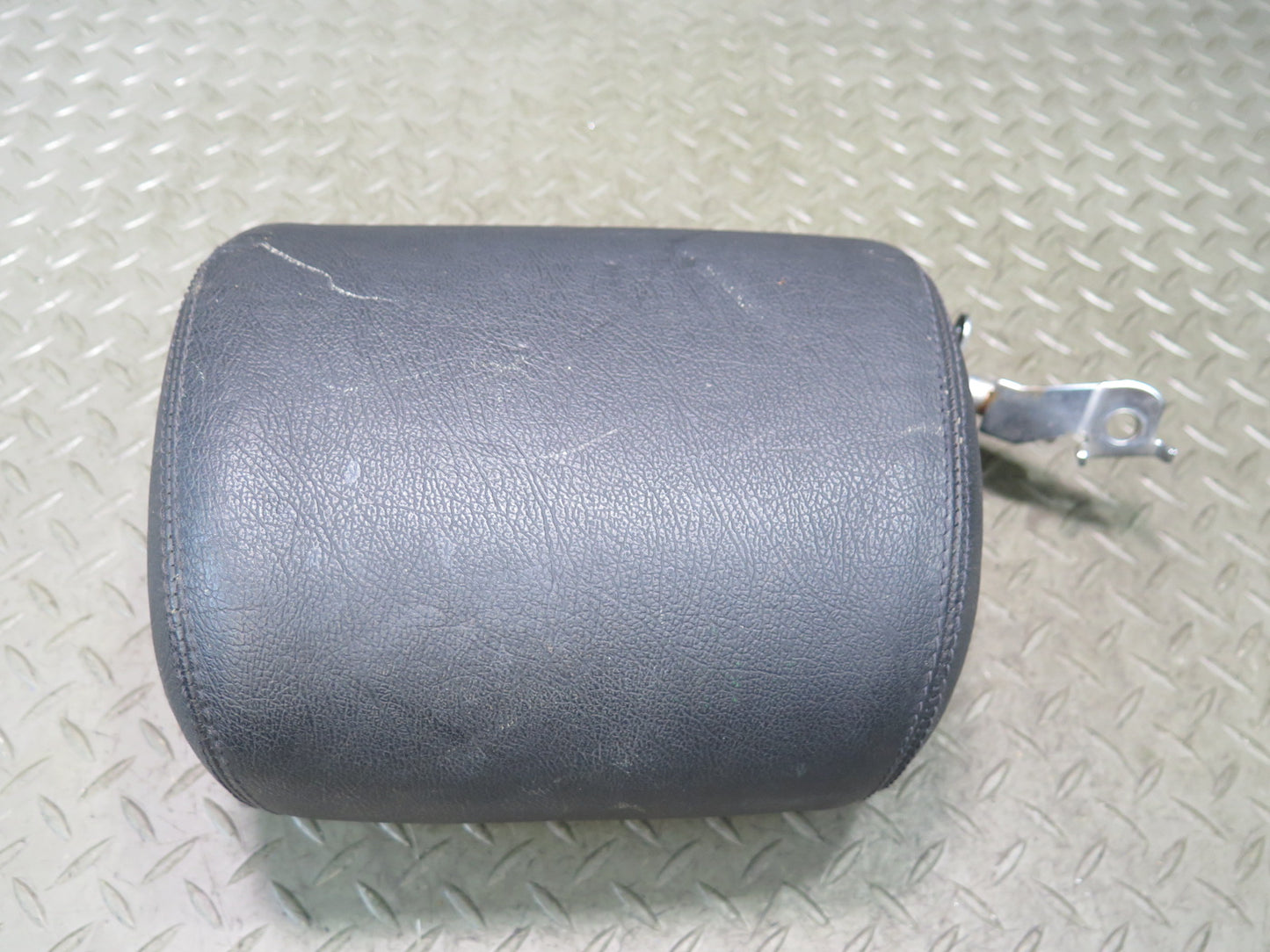 96-02 Mercedes R129 Sl-class Set of 2 Front Left & Right Leather Headrest OEM