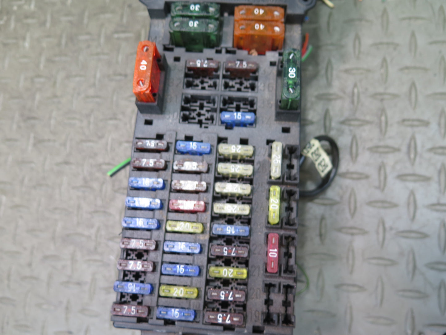 96-02 Mercedes R129 Sl-class Fuse Relay Box Module 1295450747 OEM