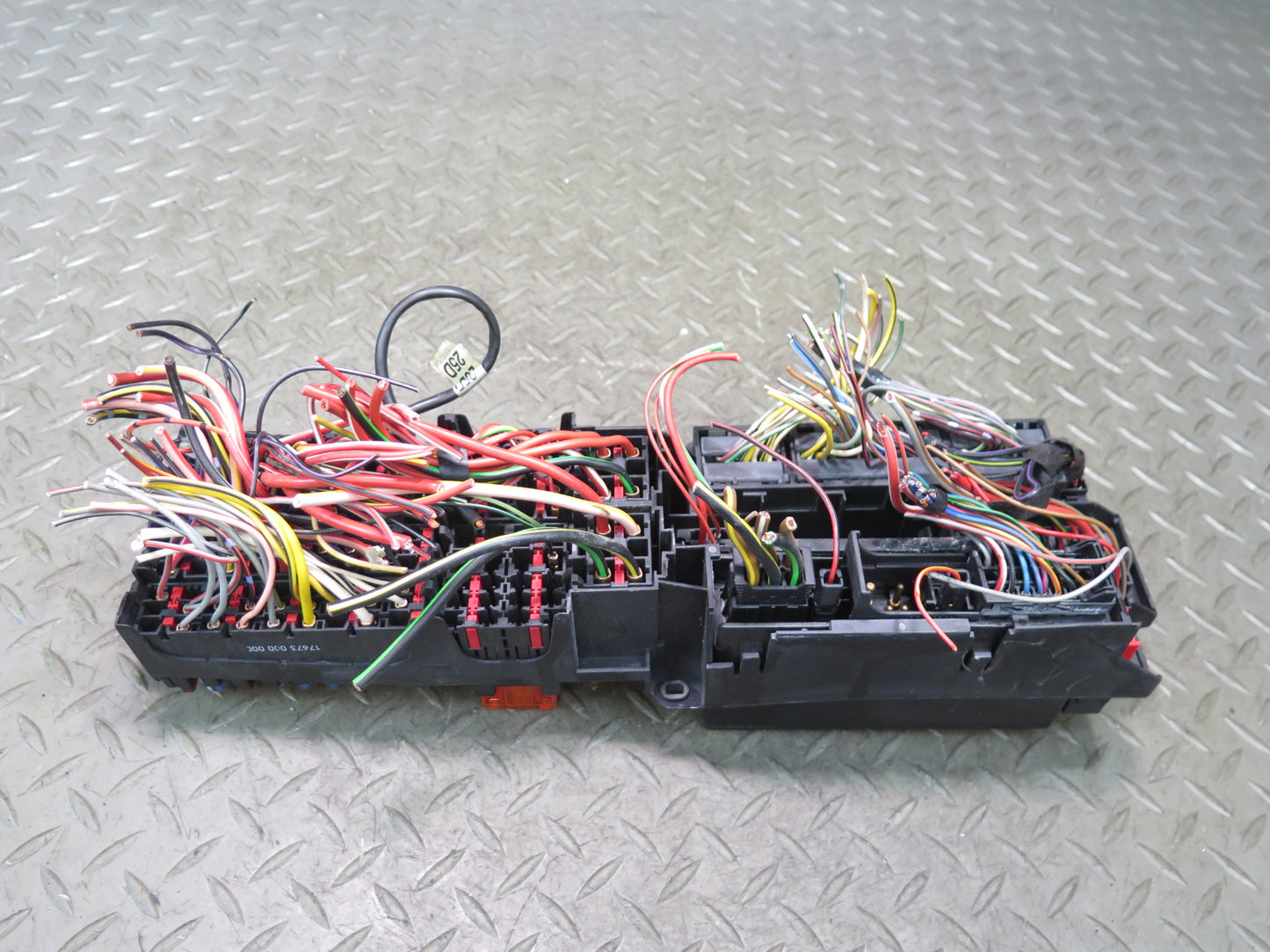 96-02 Mercedes R129 Sl-class Fuse Relay Box Module 1295450747 OEM