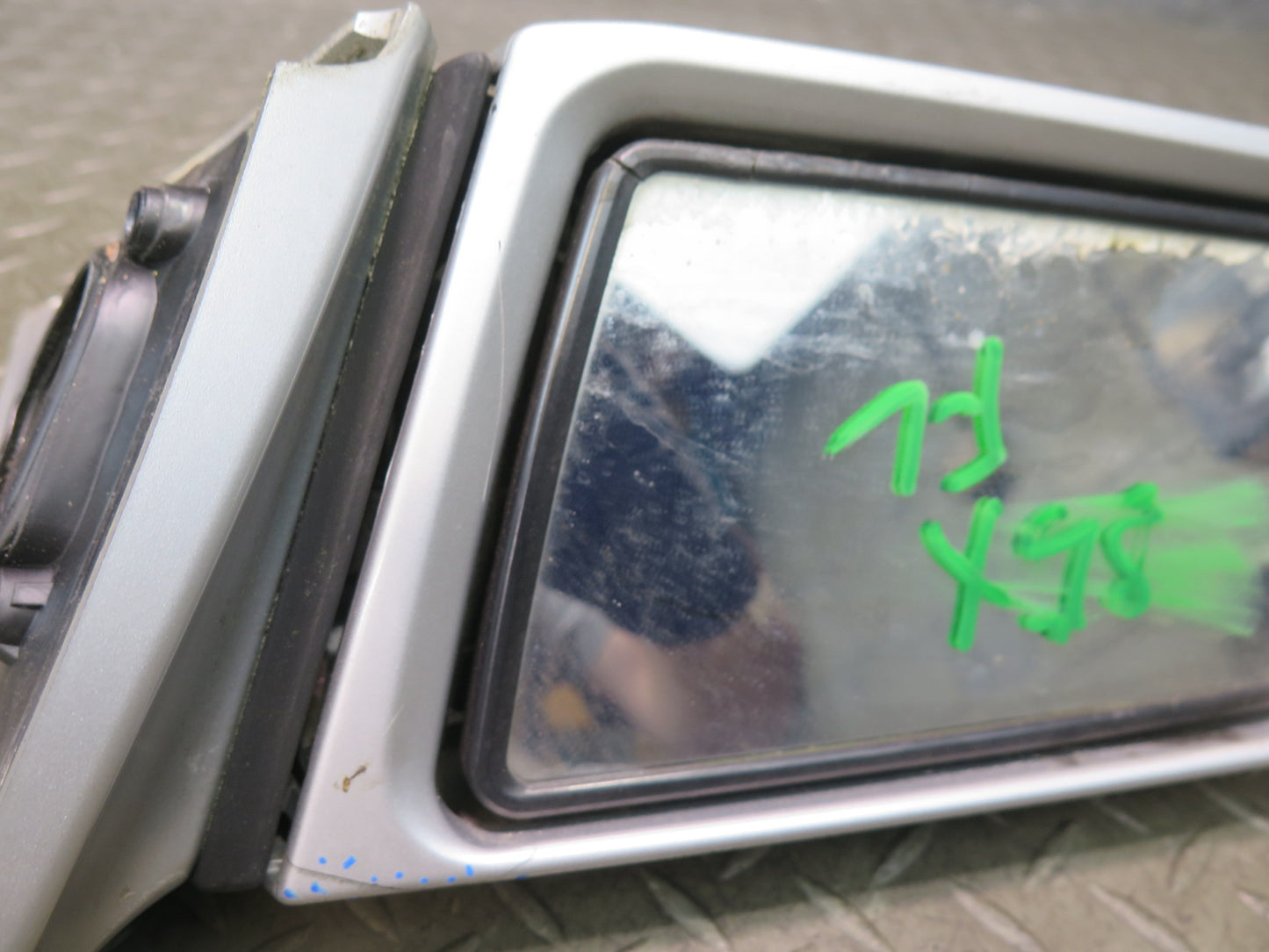 97-98 Mercedes R129 SL Left Exterior Side View Heated Power Fold Mirror OEM