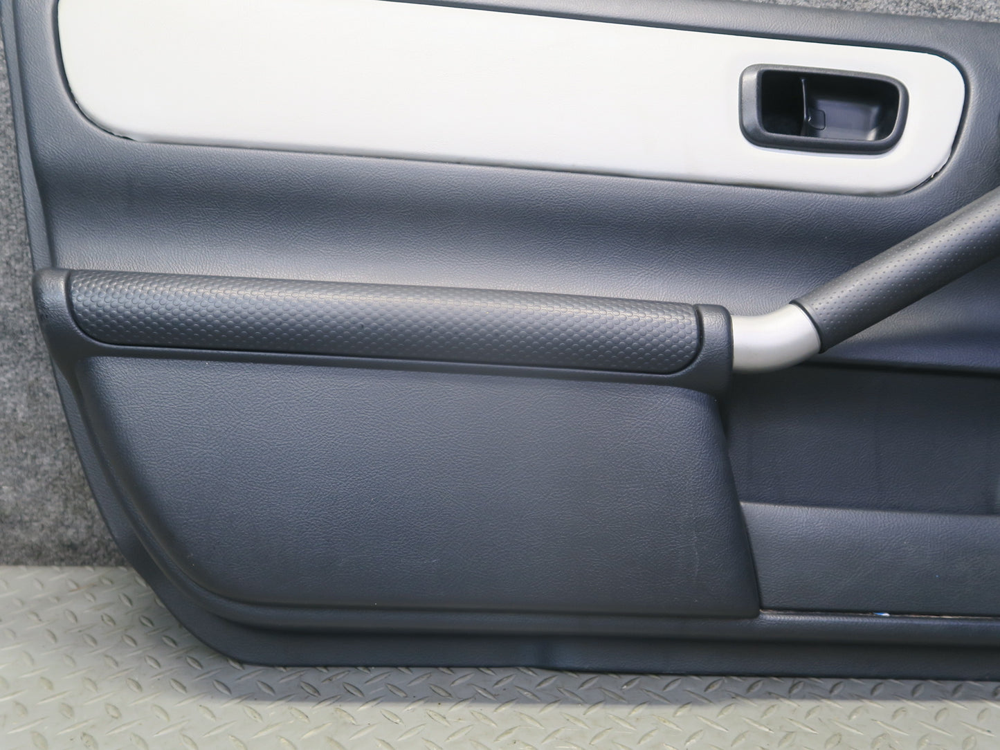 00-05 Toyota MR2 Spyder ZZW30L Left & Right Door Interior Trim Panel Set OEM