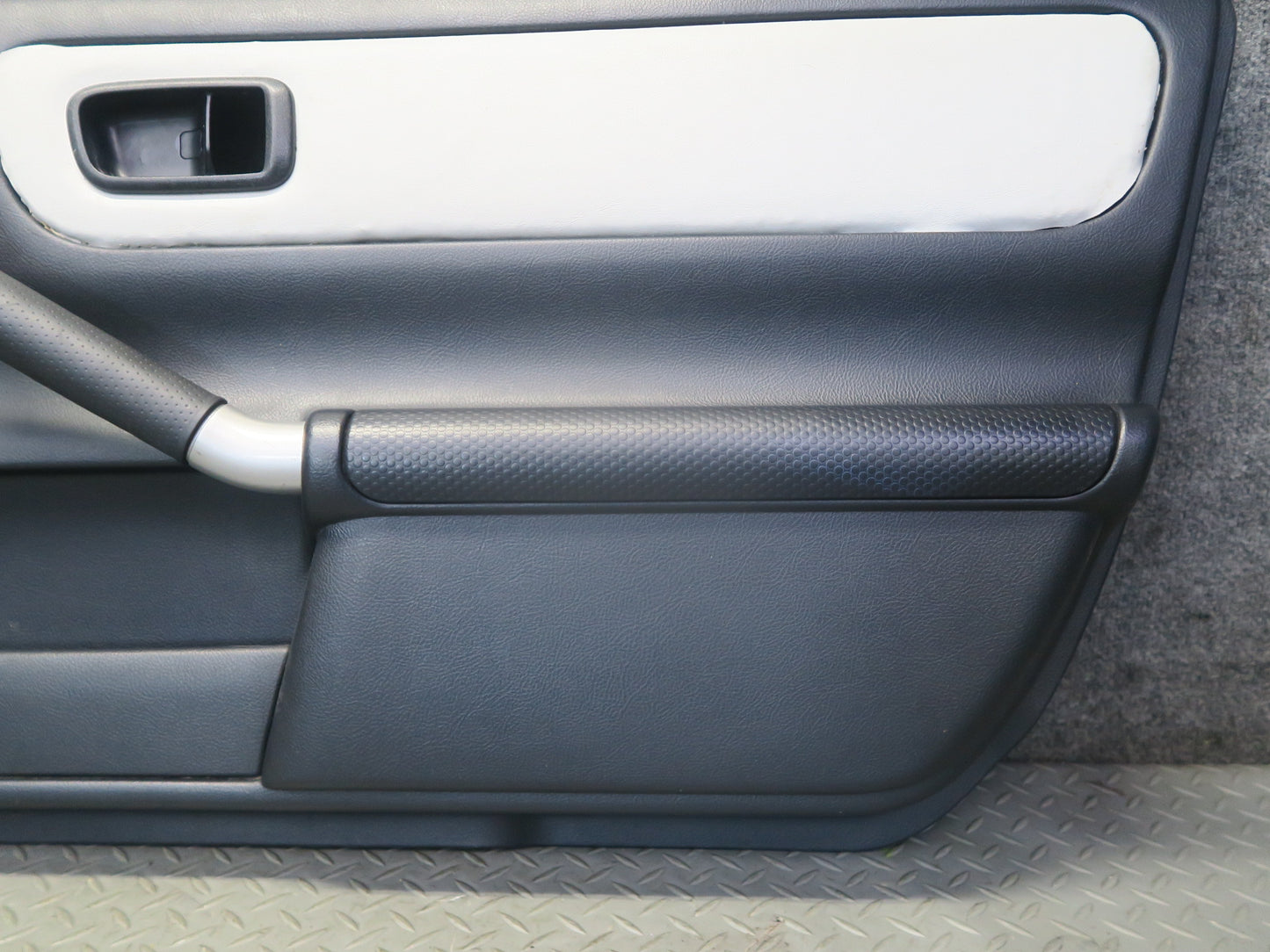 00-05 Toyota MR2 Spyder ZZW30L Left & Right Door Interior Trim Panel Set OEM