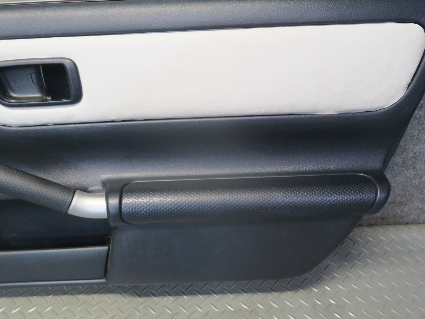 00-05 Toyota MR2 Spyder ZZW30L Left & Right Door Interior Trim Panel Set OEM