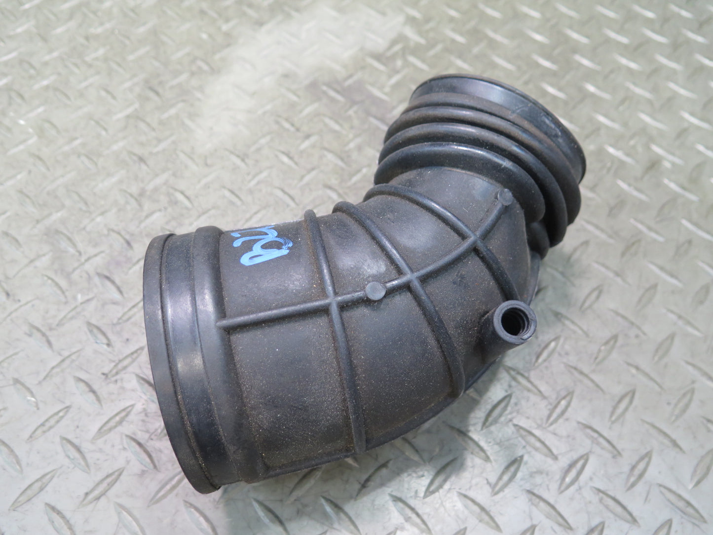 01-02 BMW E36/7 Z3 M54 3.0L Air Intake Duct Hose Boot Tube 1438761 OEM