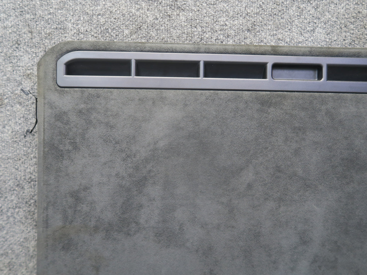 2003-2010 Porsche Cayenne 957 Sunroof Sun Shade Headliner Trim Panel 7L0877255