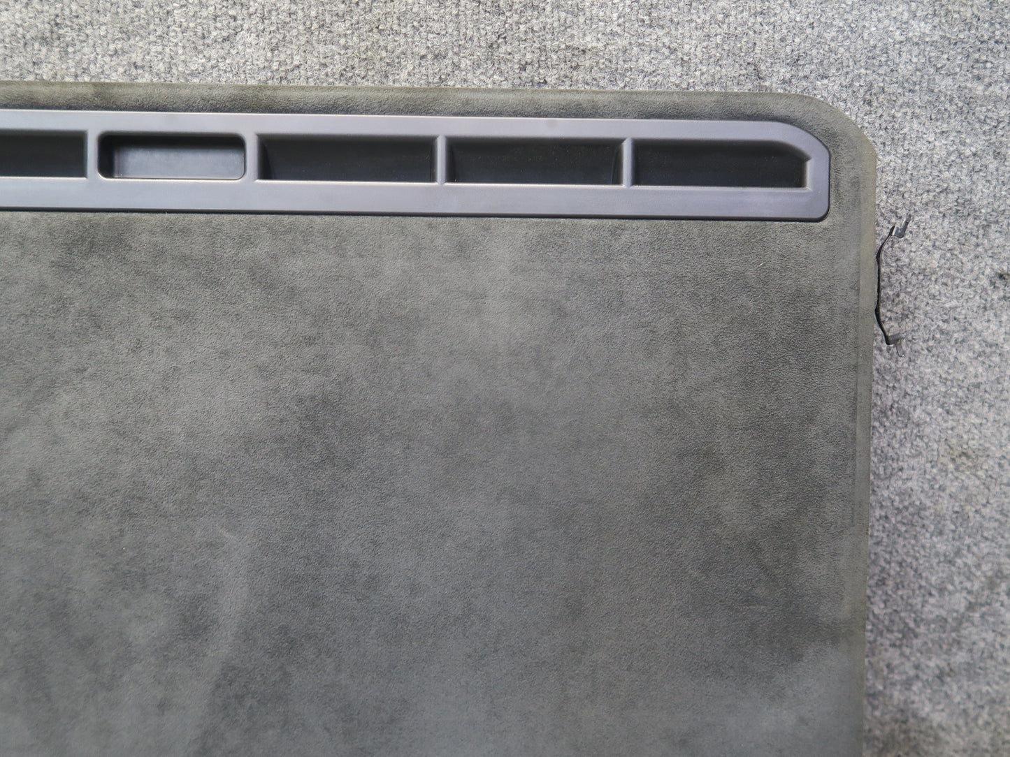 2003-2010 Porsche Cayenne 957 Sunroof Sun Shade Headliner Trim Panel 7L0877255