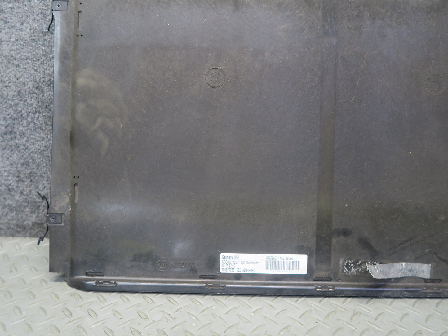 2003-2010 Porsche Cayenne 957 Sunroof Sun Shade Headliner Trim Panel 7L0877255