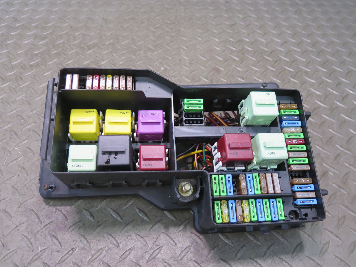 96-02 BMW E36/7 Z3 Under Hood Junction Relay Fuse Box Module 1387590 OEM