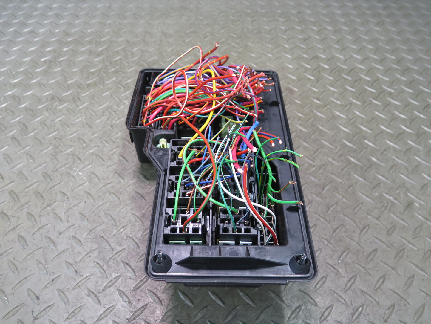 96-02 BMW E36/7 Z3 Under Hood Junction Relay Fuse Box Module 1387590 OEM