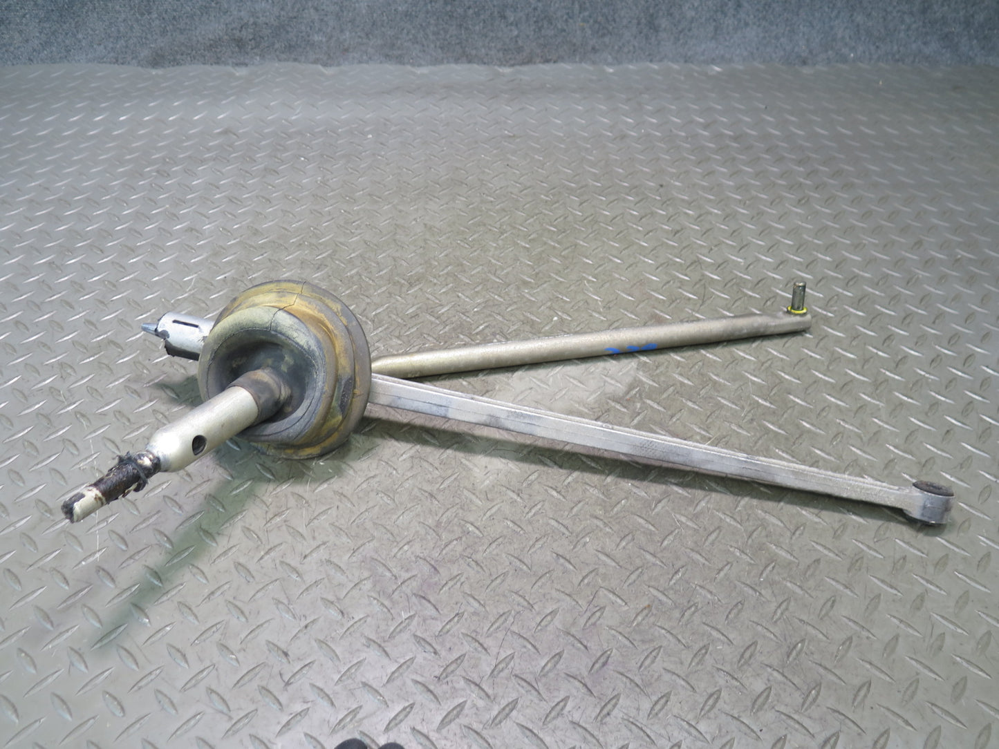 97-02 BMW E36/7 Z3 M/T Transmission Gear Shifter Arm Lever Rod OEM