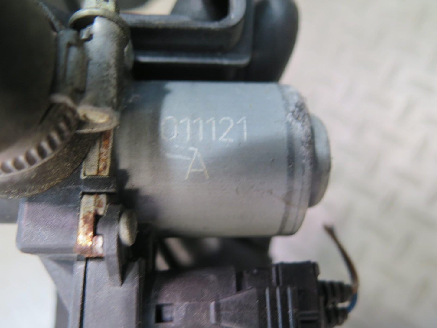 96-02 BMW E36/7 Z3 Heater Control Water Valve 8375443 OEM