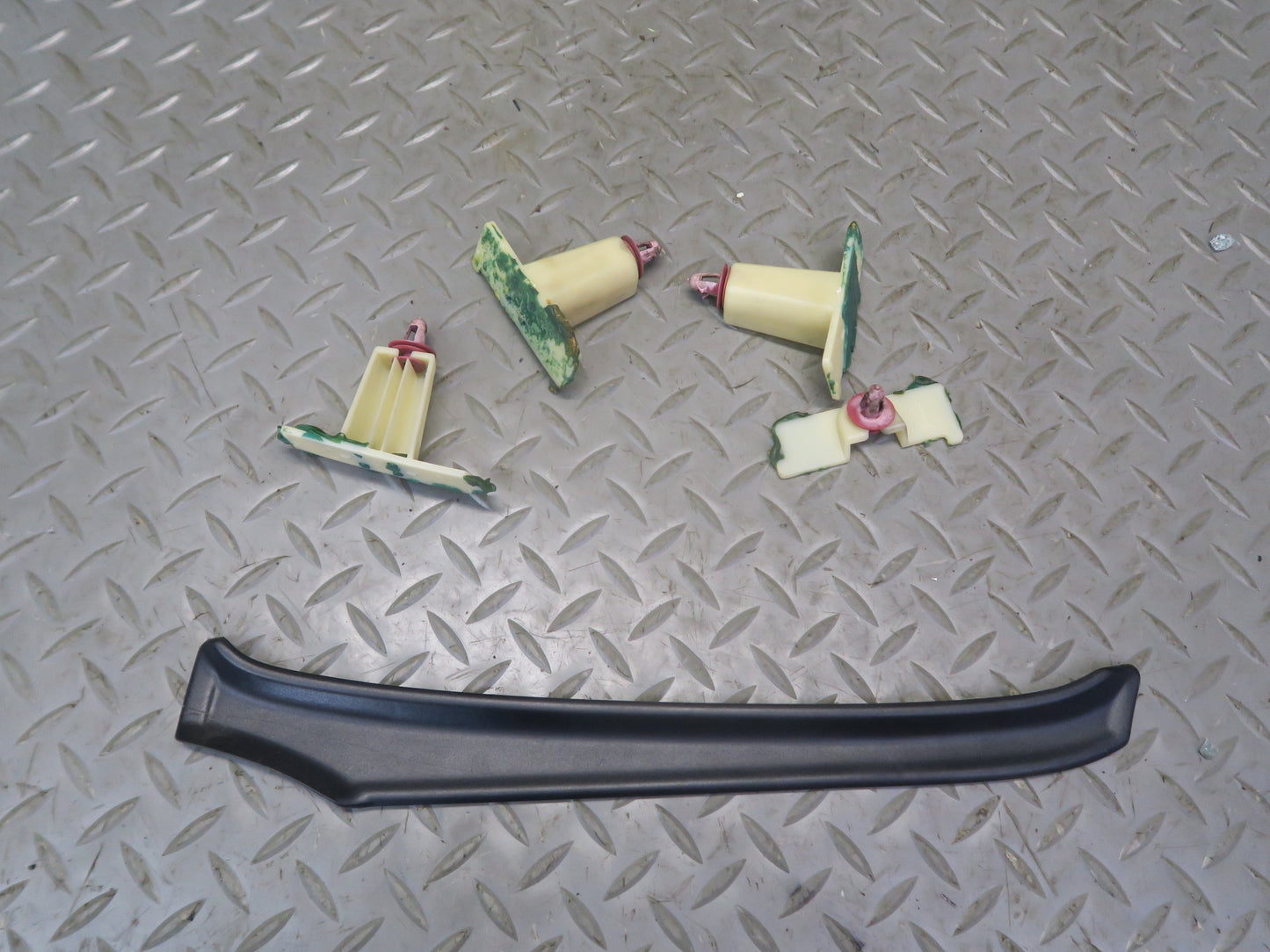 95-97 Toyota Celsior UCF20 RHD Front Door Interior Trim Cover Panel Set OEM