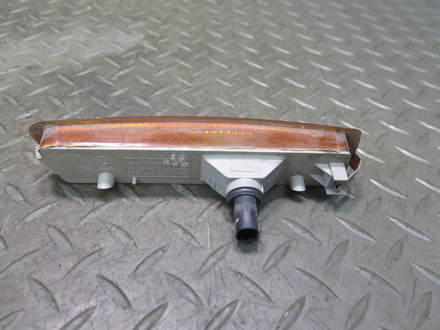 96-02 BMW E36/7 Z3 Front Bumper Left & Right Side Marker Light Lamp OEM