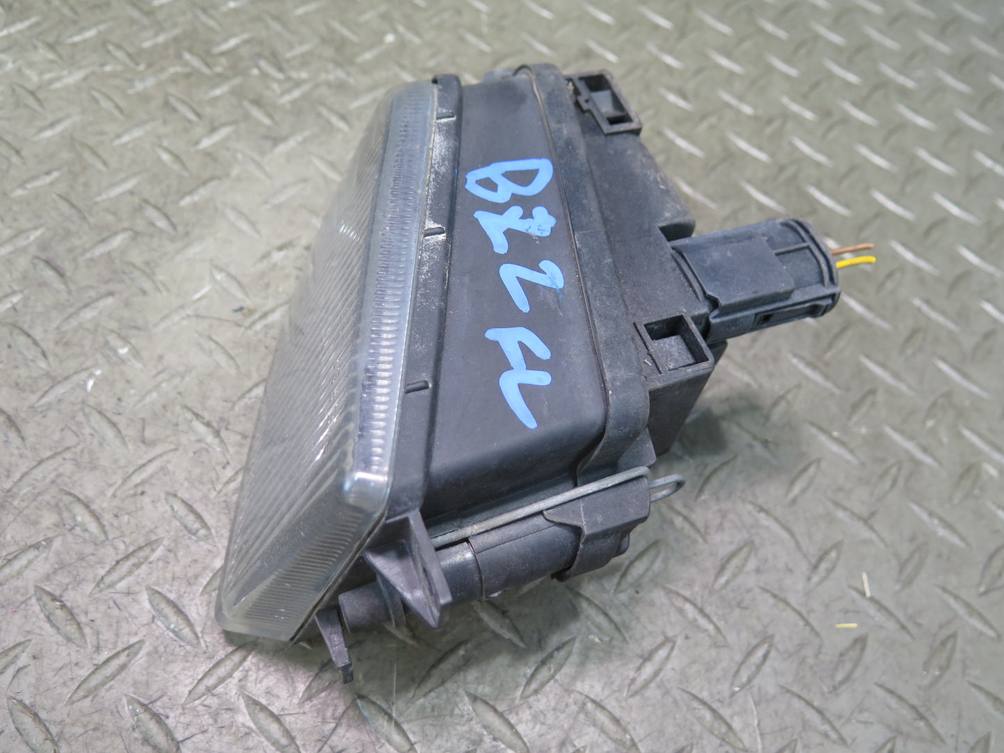99-02 BMW E36/7 Z3 Front Left Driver Side Fog Light Lamp 8377941 OEM