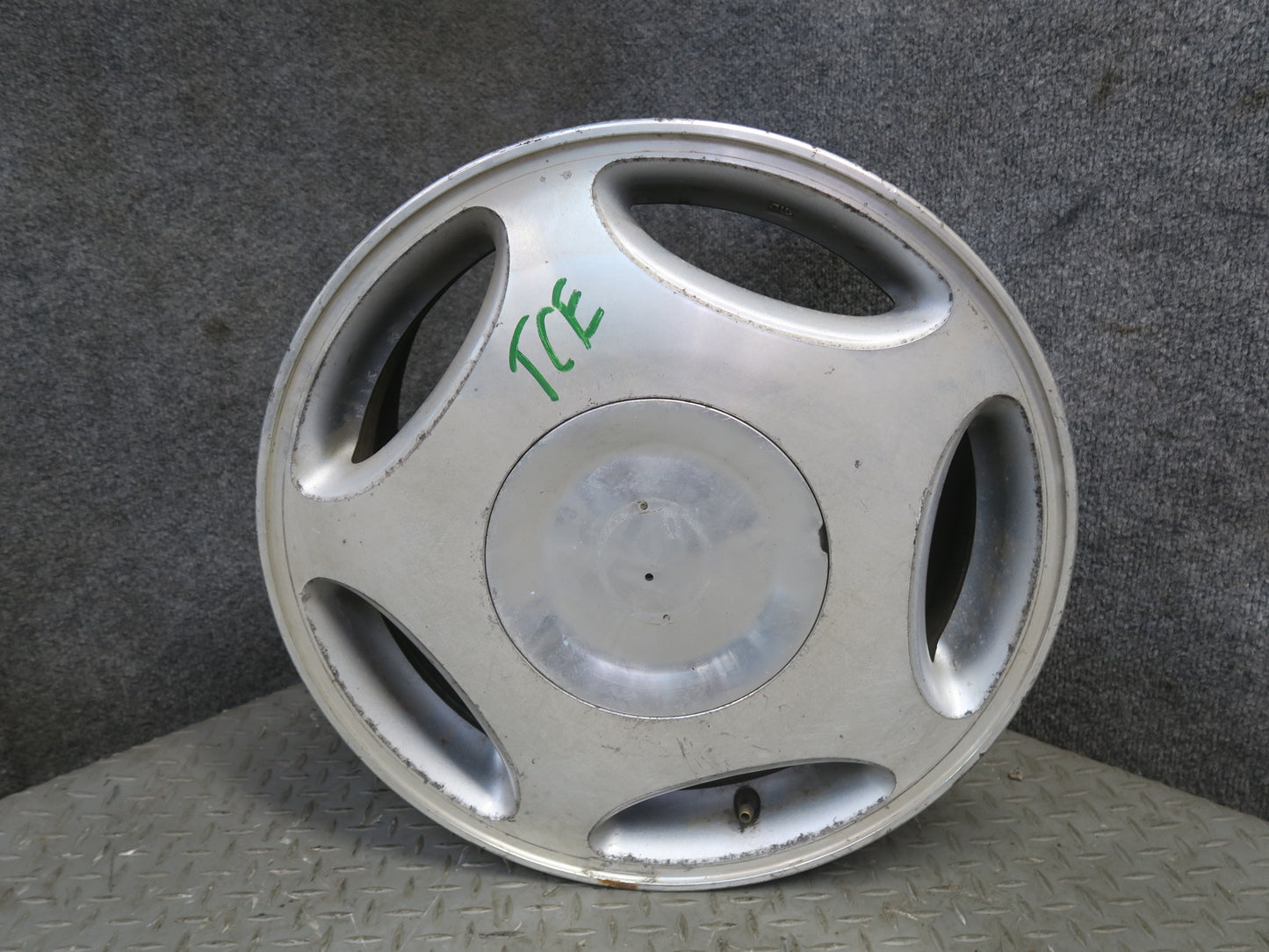 95-97 Toyota Celsior Lexus LS400 UCF20 Factory R16 16" Wheel Rim 16x7JJ ET45 OEM
