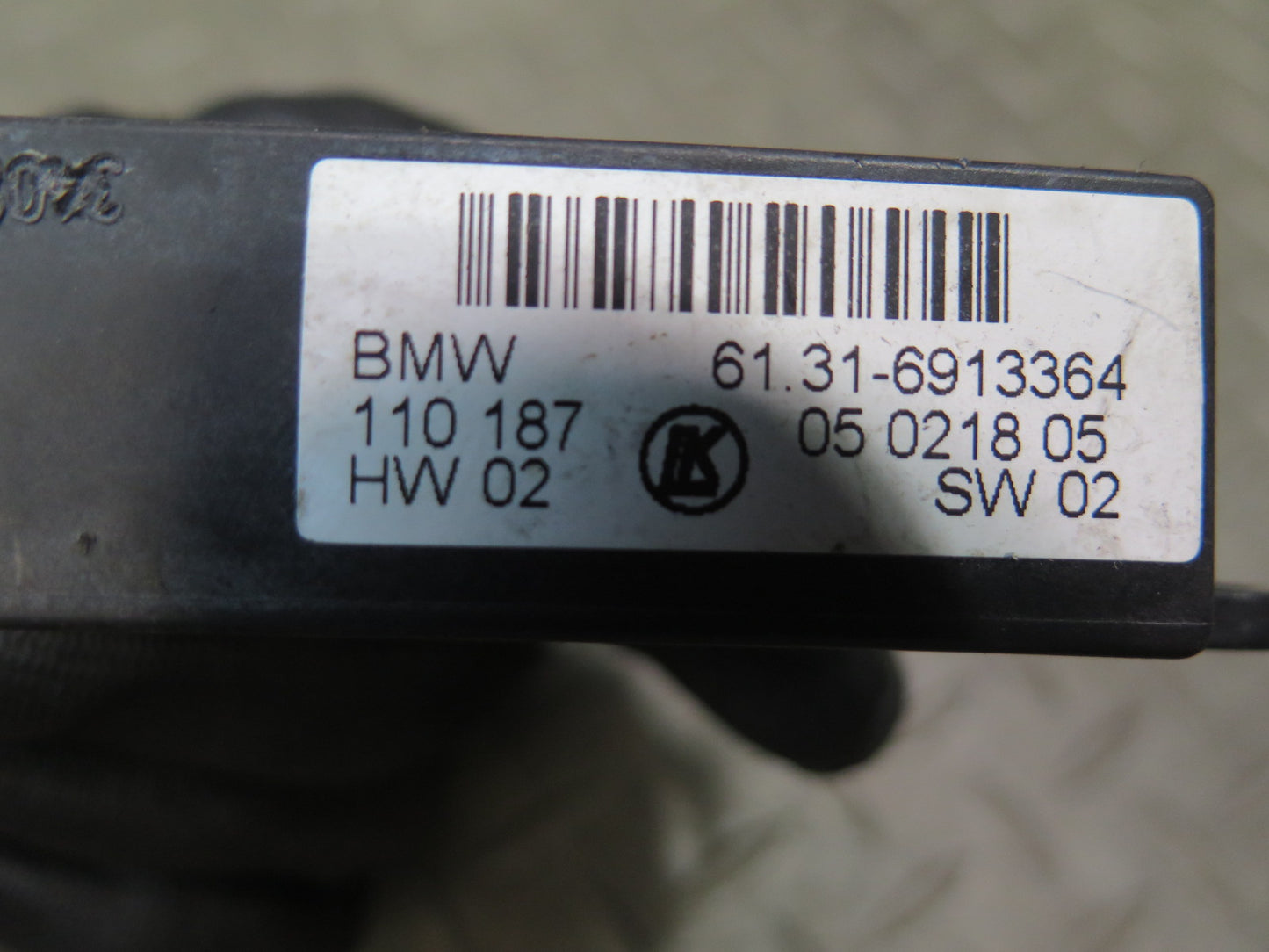 2001-2006 BMW E46 M3 Front Left or Right Seat Memory Control Module 6913364