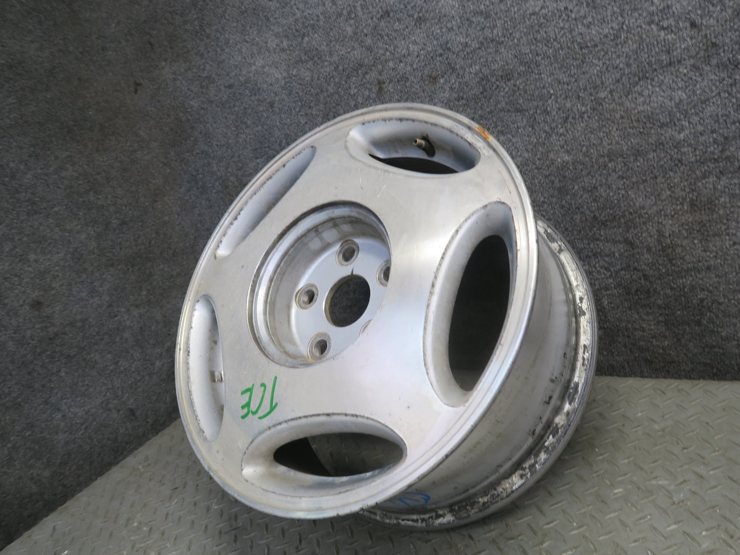 95-97 Toyota Celsior Lexus LS400 UCF20 Factory R16 16" Wheel Rim 16x7JJ ET45 OEM