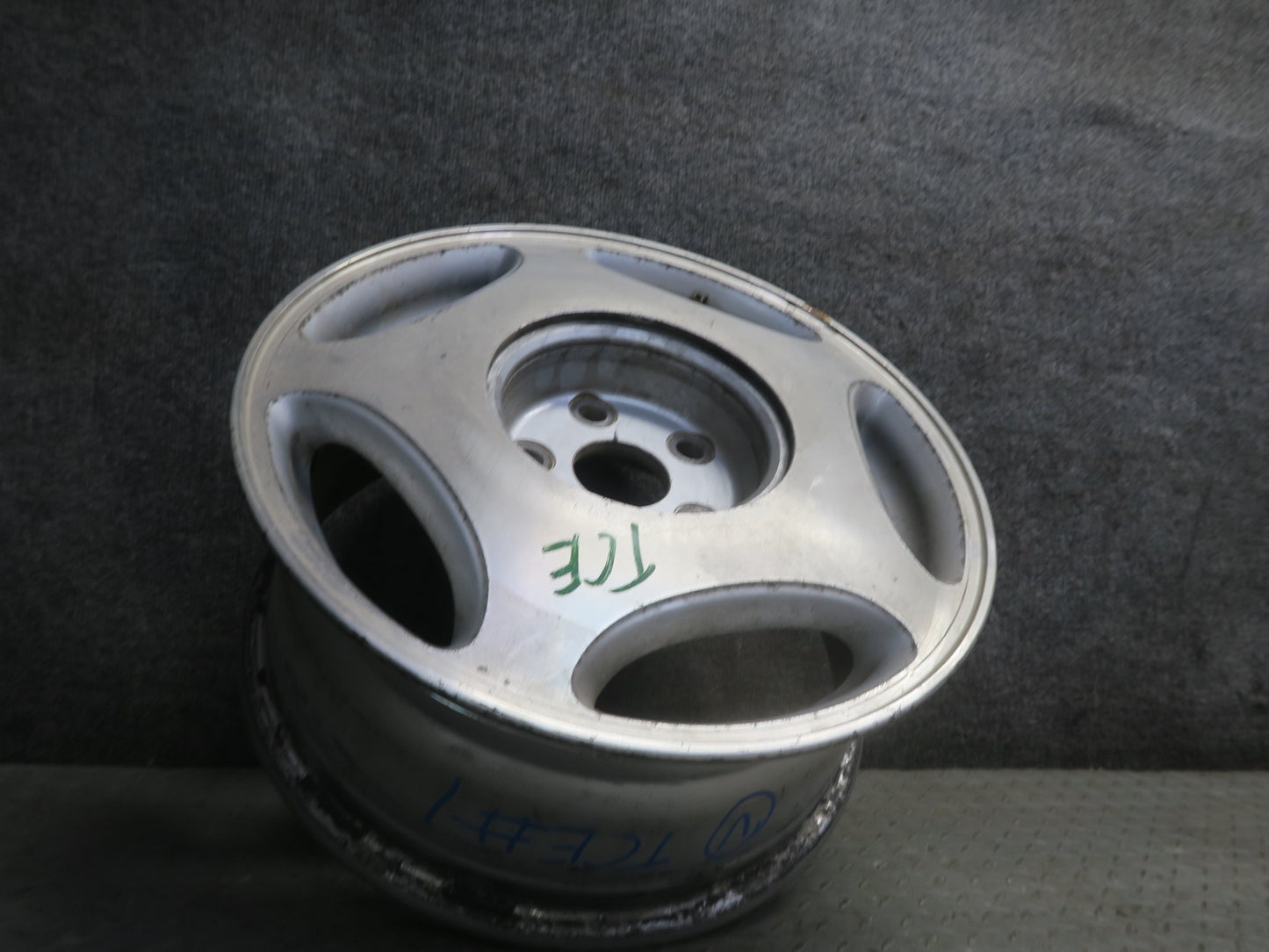 95-97 Toyota Celsior Lexus LS400 UCF20 Factory R16 16" Wheel Rim 16x7JJ ET45 OEM