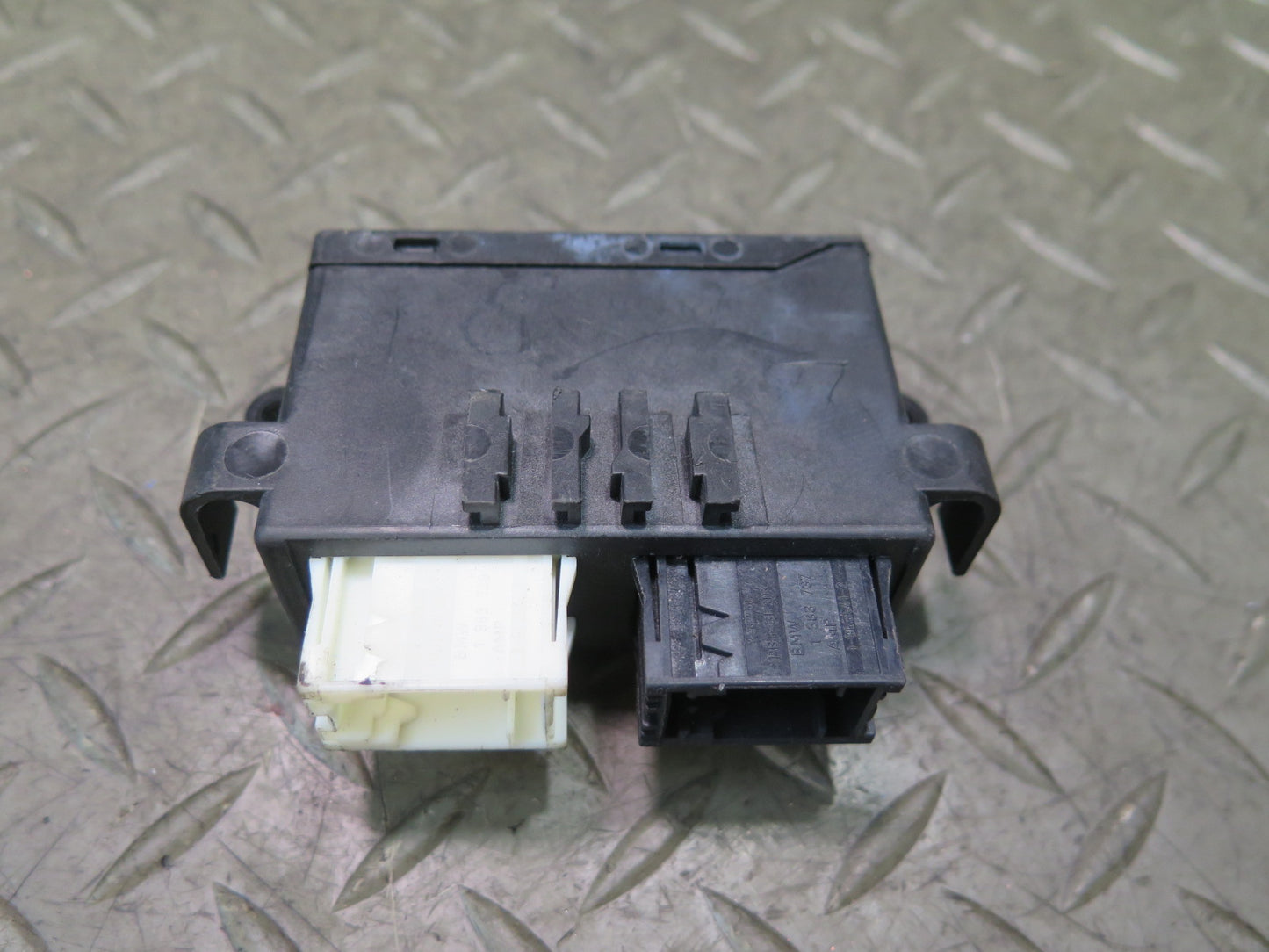 2001-2006 BMW E46 M3 Front Left or Right Seat Memory Control Module 6913364