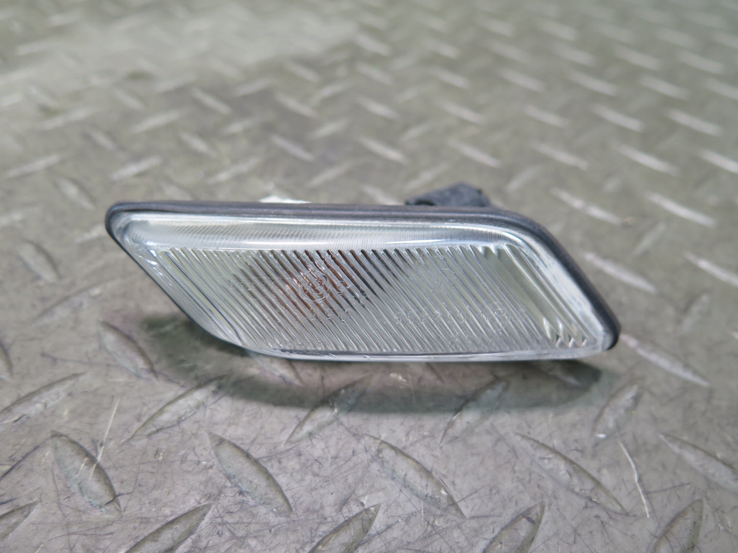 98-02 BMW E36/7 Z3 Front Right & Left Fender Marker Turn Signal Light Set OEM