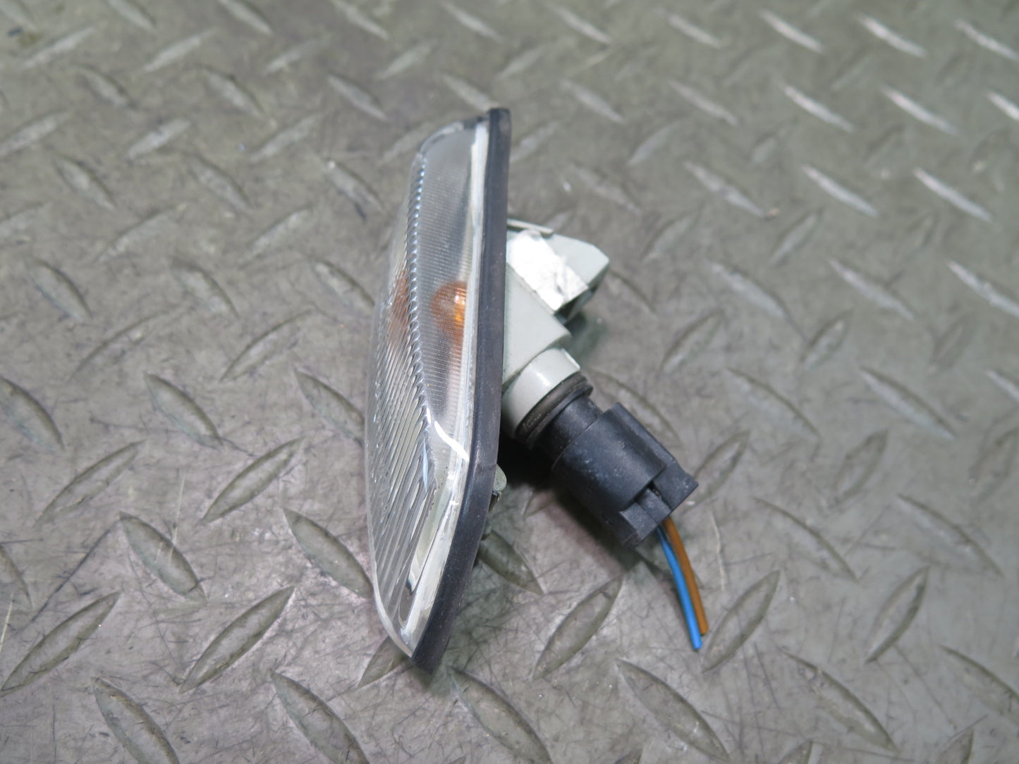98-02 BMW E36/7 Z3 Front Right & Left Fender Marker Turn Signal Light Set OEM