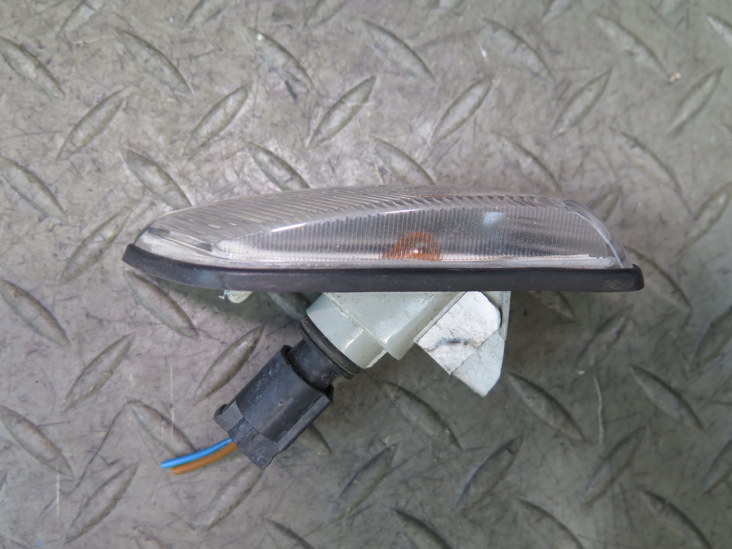 98-02 BMW E36/7 Z3 Front Right & Left Fender Marker Turn Signal Light Set OEM
