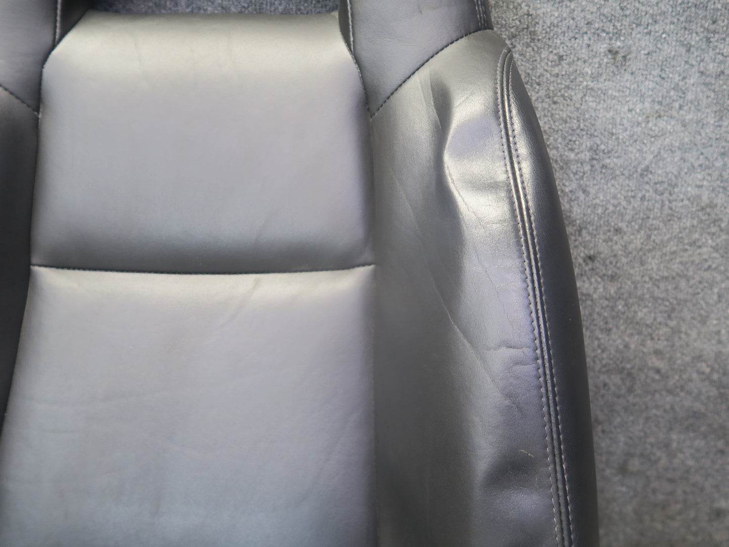 03-06 Chevrolet SSR Front Right Seat Upper Leather Cushion Black 51K Miles OEM