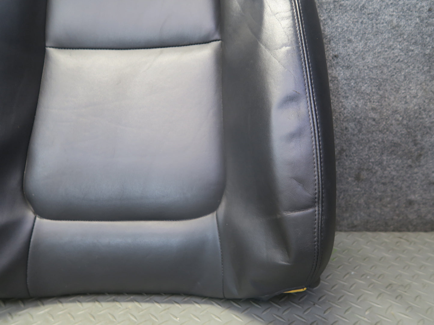 03-06 Chevrolet SSR Front Right Seat Upper Leather Cushion Black 51K Miles OEM