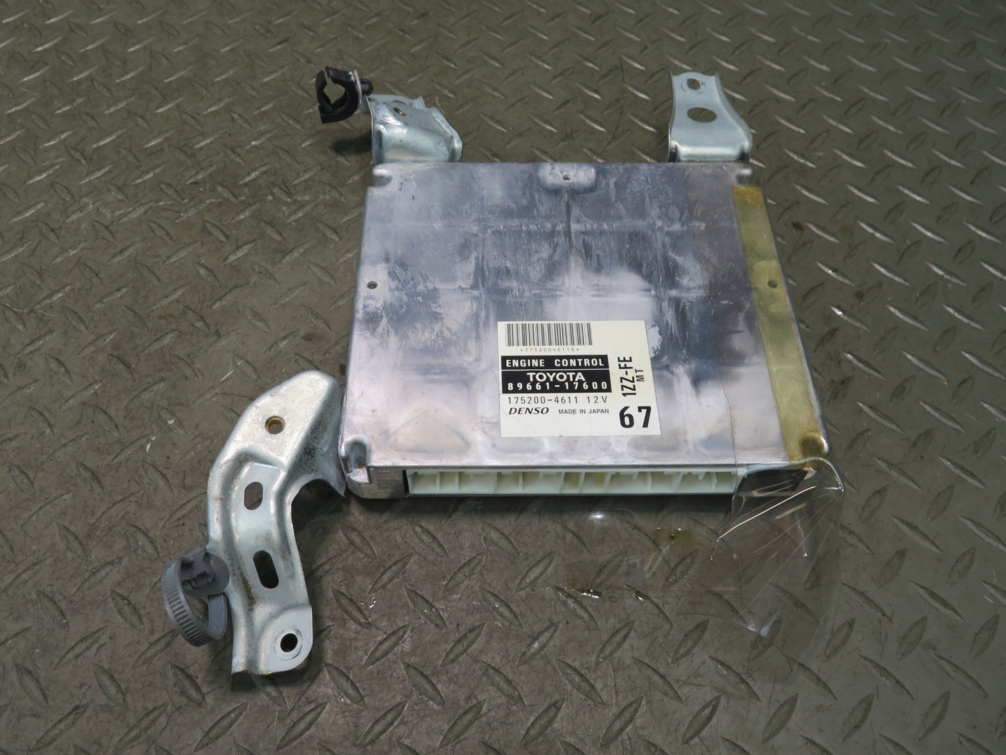 2000 Toyota MR2 Spyder ZZW30L M/T ECU ECM Ignition Glove Door Lock KEY Set OEM