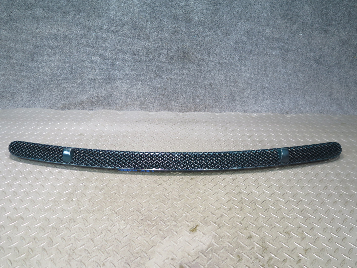 99-03 VW Eurovan T4 Front Windshield Vent Cowl Grille w Washer Nozzle Jets OEM